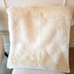 COPY - Pottery Barn Ivory Faux Fur Throw 50"x60"
